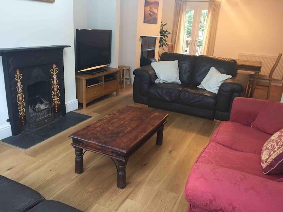 Spacious 5 Large Bedroom Victorian House - Beach 2 Miles Poole Exterior photo